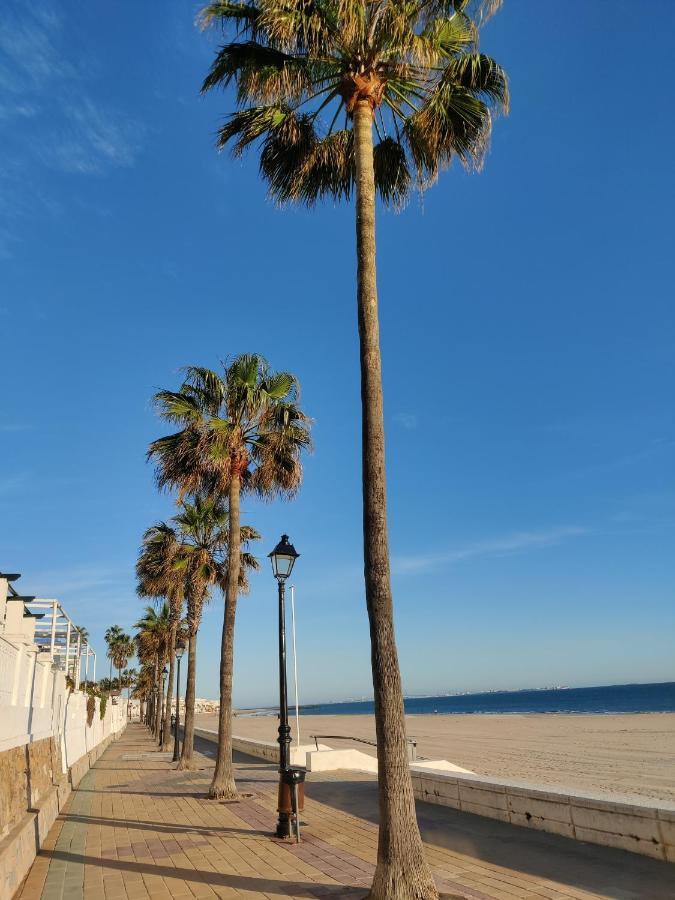 Ferienwohnung Atico Al Sol En Primera Linea De Playa Rota Exterior foto